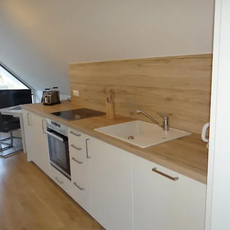 Haus Hinter Den Duenen App 10 Dg 2 * Prerow